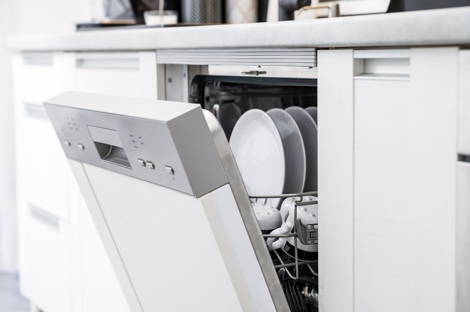 Best Dishwasher for Hard Water Reviews Top For The Money in April 2021!